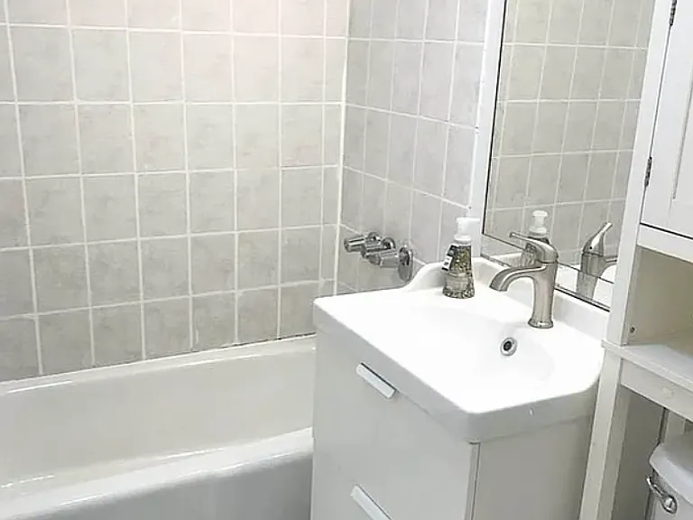 224 1st Ave #3C — Photo 8