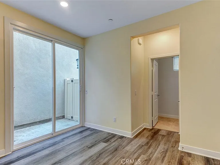535 Embrook Way — Photo 15
