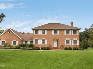 9 Inlet View Path, East Moriches, NY 11940