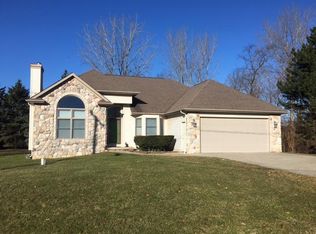 15146 Marl Dr, Linden, MI