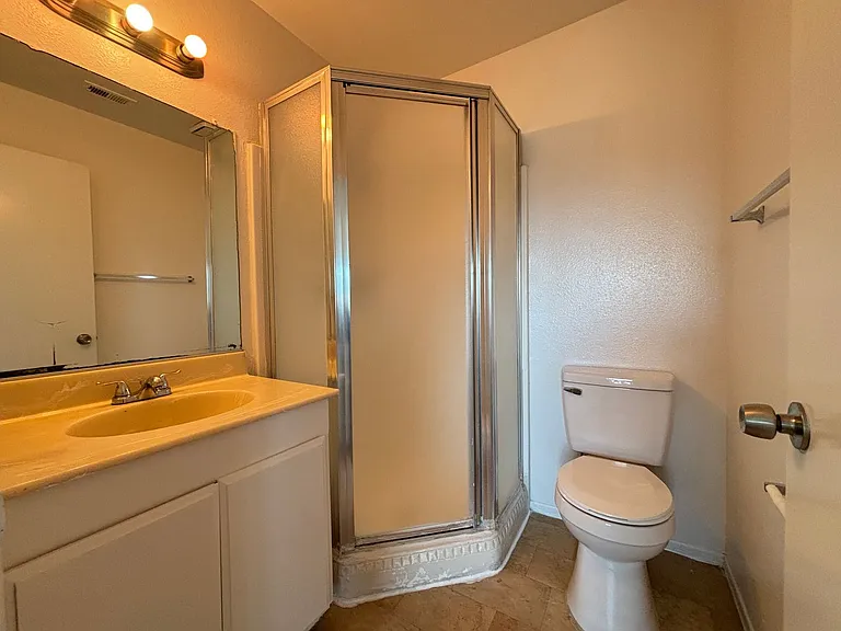 38729 11th St E #3 — Photo 23