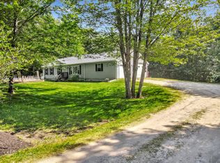 38 Marnav Dr, Richmond, ME 04357