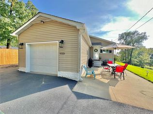 310 Circle Dr, Collinsville, IL 62234