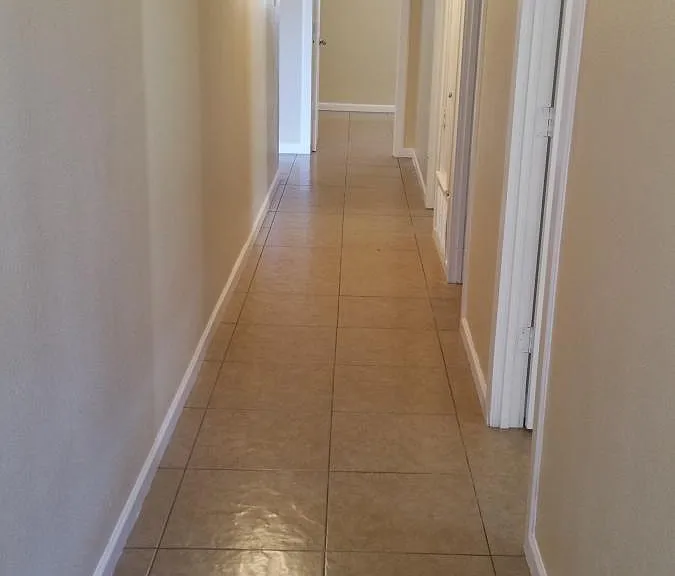 5220 N 68th Ave — Photo 9