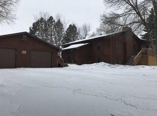 5901 County Road 12 W, Minot, ND 58701