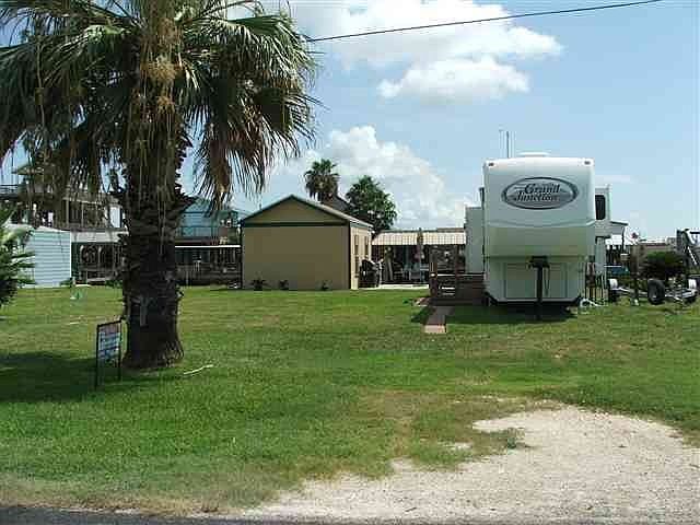 1st image of 1266 Island Blvd