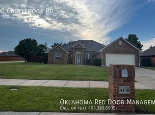 4100 Castlerock Rd, Norman, OK 73072