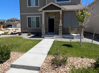 6841 Longpark Dr, Parker, CO 80138