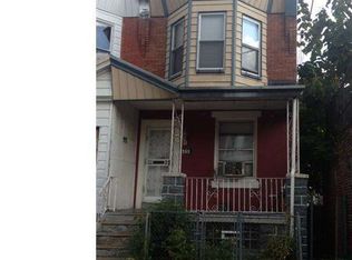 555 S Salford St, Philadelphia, PA