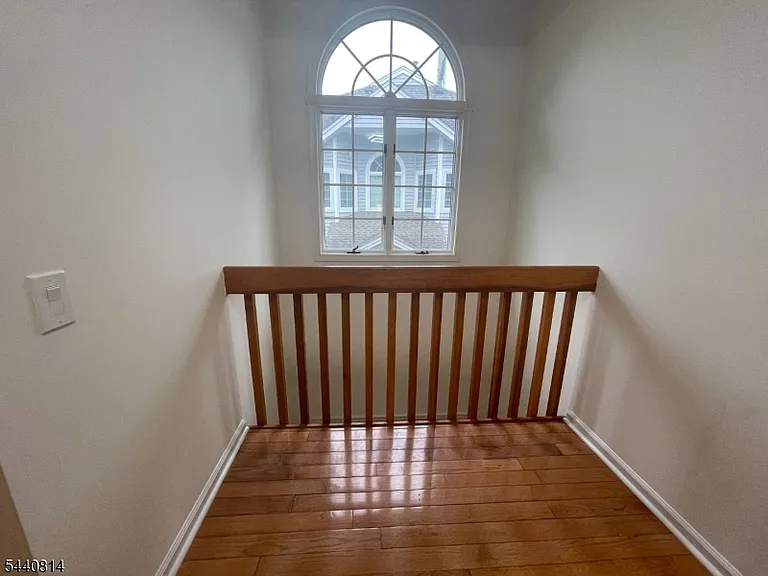 15 Davenport Rd — Photo 13