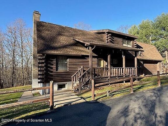 2nd image of 1055 Pittston Blvd
