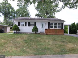 6 Nissley Dr, Middletown, PA