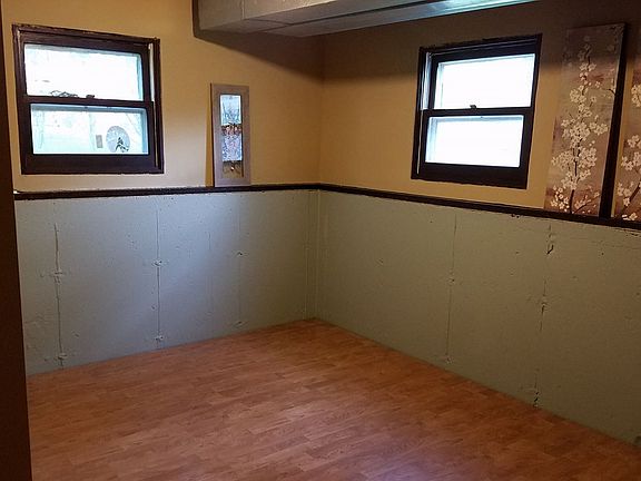 2nd image of 721 Buwalda Dr