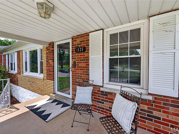 5th image of 1625 Salem Hills Dr