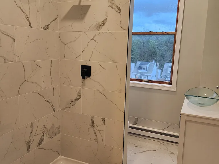 407 Kantner St #2 — Photo 1