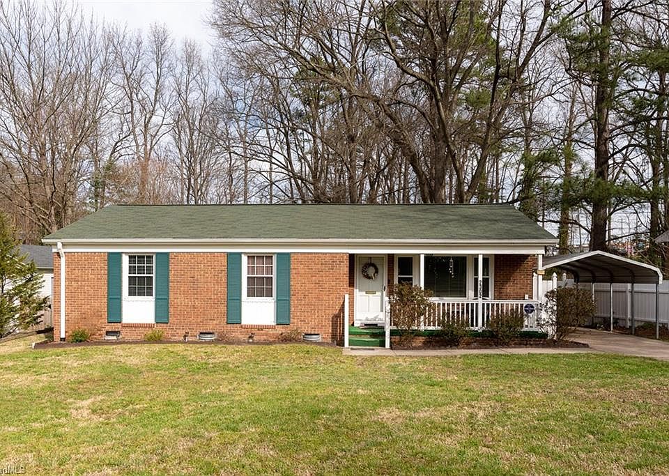 1st image of 2302 Fernwood Dr