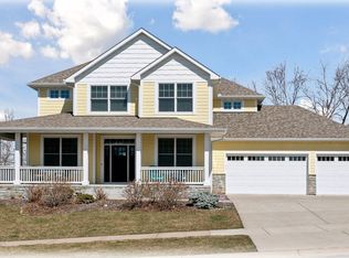 16518 72nd Pl N, Maple Grove, MN 55311
