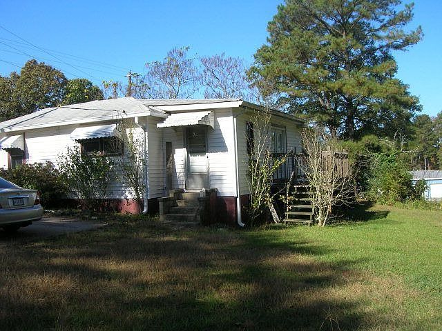 2nd image of 1051 Alabama St