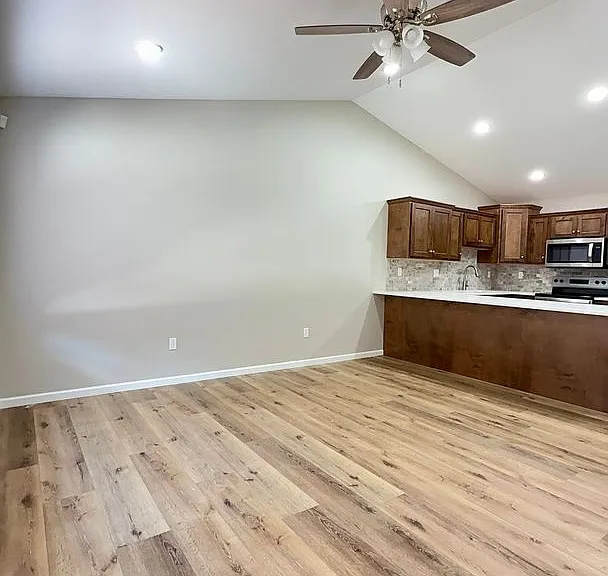 1805 Saint Michaels Ct — Photo 6