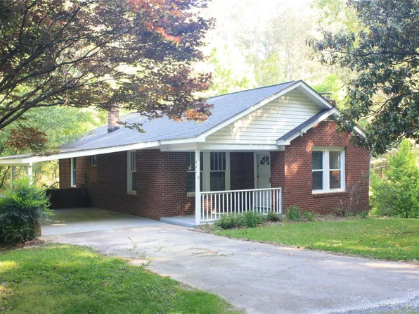 441 E 3rd St, Oakboro, NC 28129