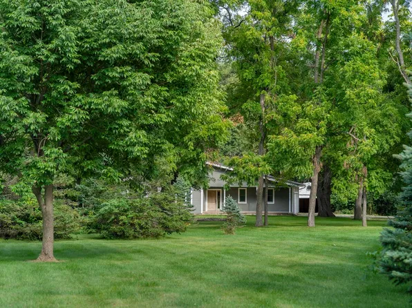 1462 Benson Ave, Fairbank, IA 50629
