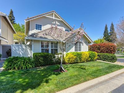 919 Blue Rapids Dr, Folsom, CA, 95630