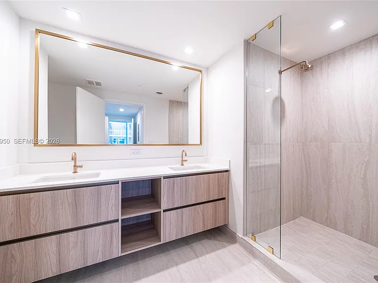 77 SE 5th St #2908 — Photo 36