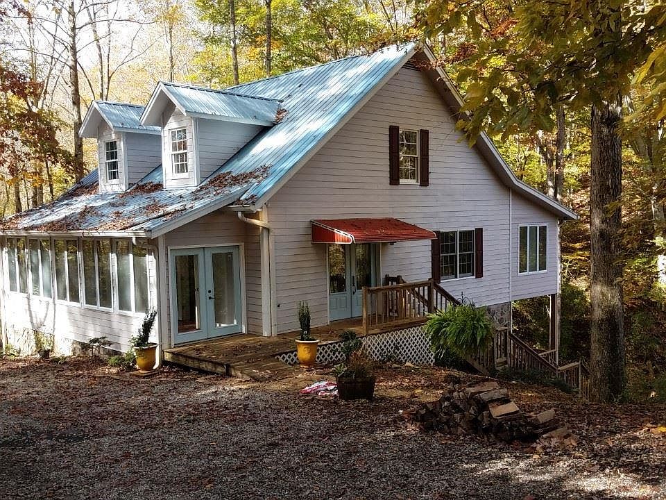 1st image of 191 Stoney Creek Ln