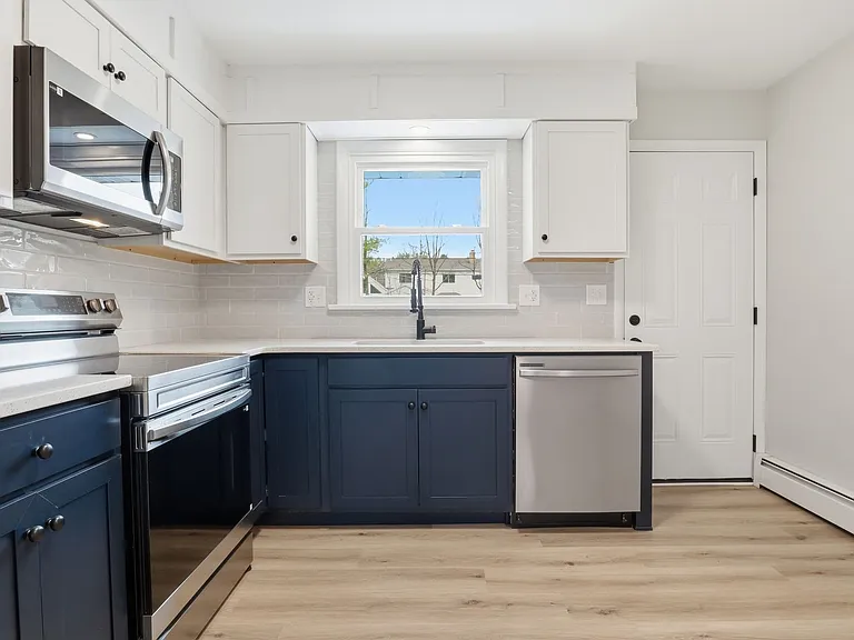 234 Hartley Rd — Photo 4