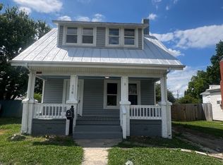 114 Lee Ave, Colonial Heights, VA 23834