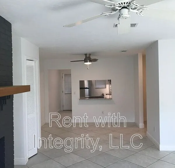 156D Locke St — Photo 5