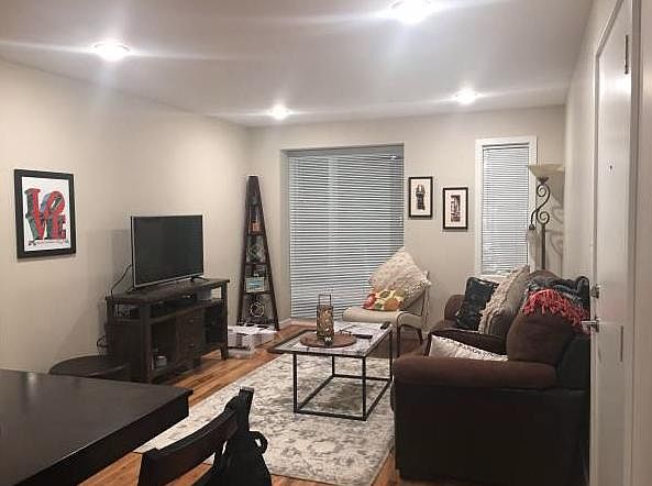 2nd image of 630 Park St APT J
