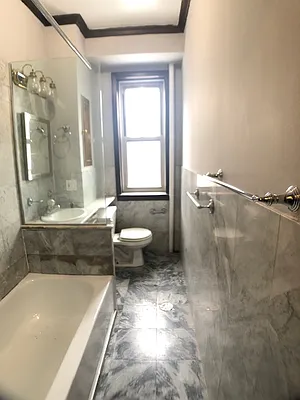 Rented by Best Apartments North Inc | media 11