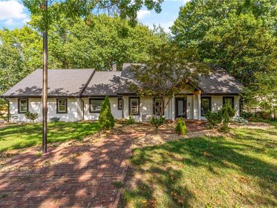 13925 Haskins St, Overland Park, KS, 66221
