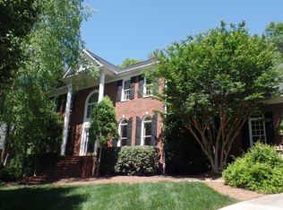 4516 Grandfathers Ln, Charlotte, NC 28226