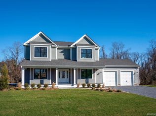 3225 Stanley Road, Mattituck, NY 11952