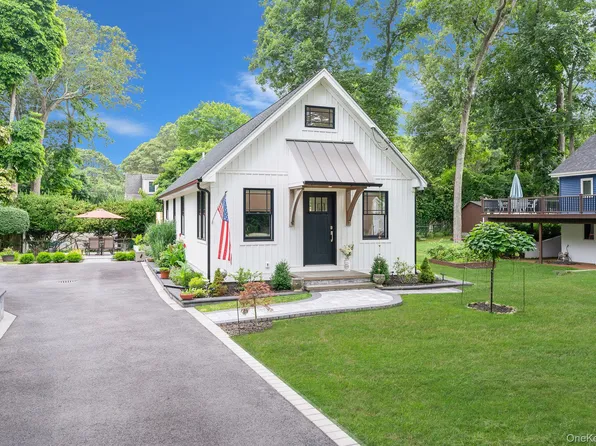 117 Beach Road, Wading River, NY 11792