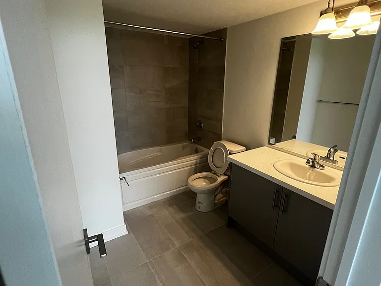 65 Romilly Ave #20 — Photo 26