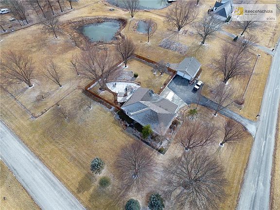 2nd image of 11201 N Southridge Dr