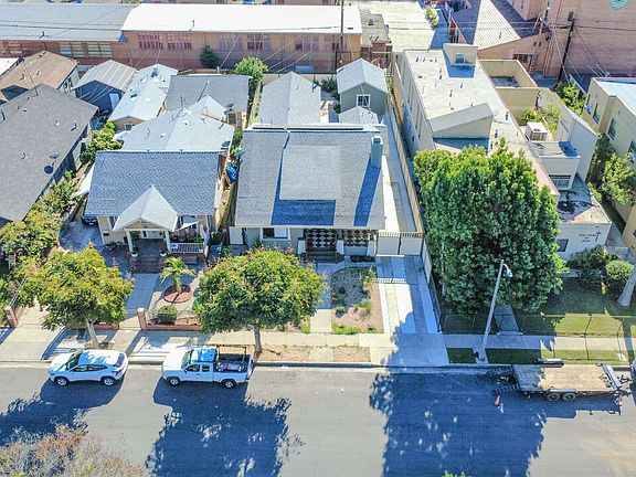 5th image of 2180 W 31st St