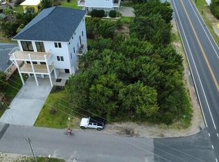 109 Raleigh Avenue, Surf City, NC 28445