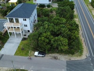 109 Raleigh Avenue, Surf City, NC, 28445