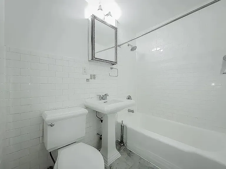 342 E 76th St #3C — Photo 3