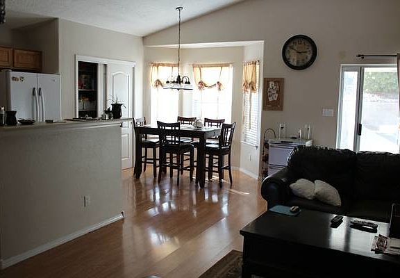 3rd image of 10403 Chaparro Dr NW