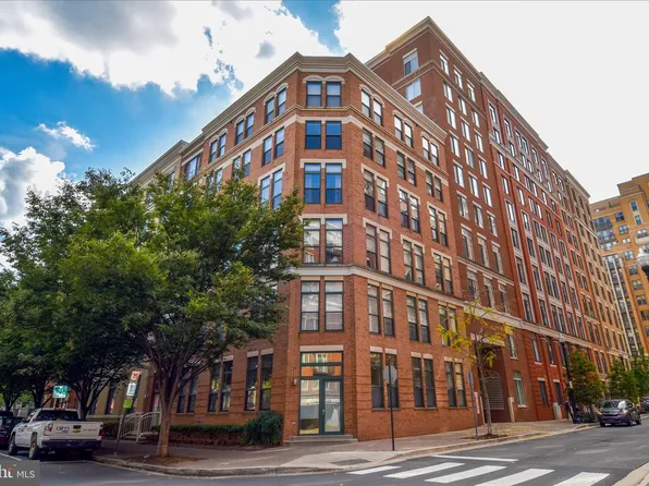1201 N Garfield St APT 712, Arlington, VA 22201