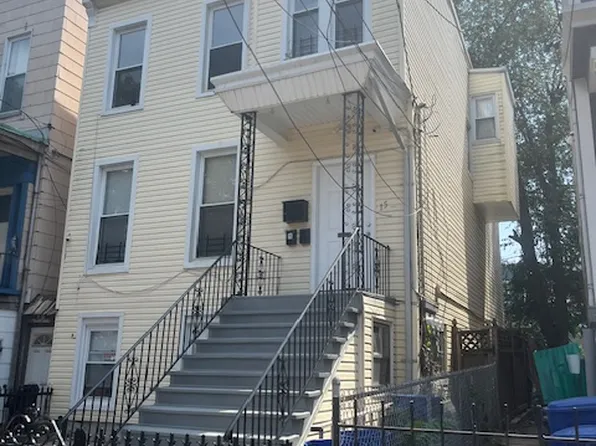 15 Irving St Floor 2, Jersey City, NJ 07307