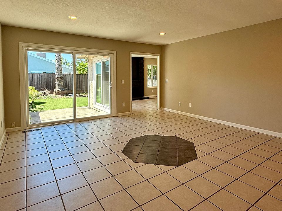 1st image of 396 Nature Dr Unit A