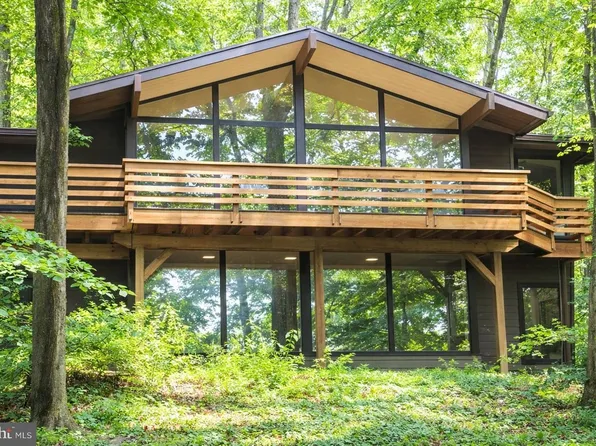 2118 Welsh Valley Rd, Phoenixville, PA 19460