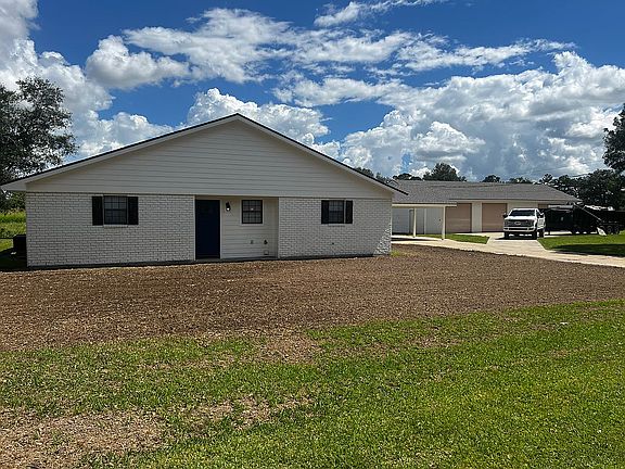 2nd image of 5623 Pinewood Dr E
