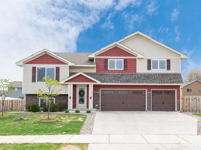 1614 Hidden Trl, Mayer, MN, 55360